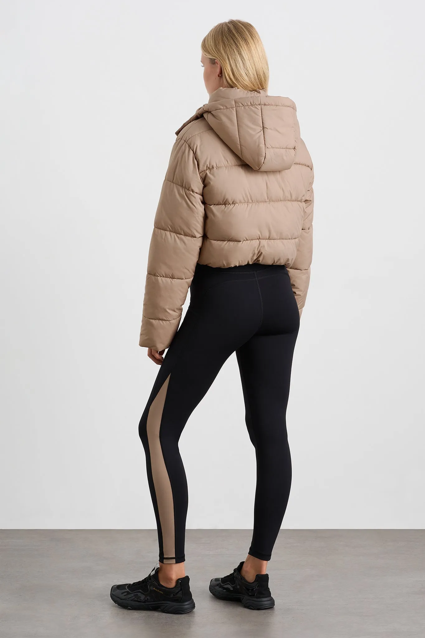 Cropped Hooded Puffer Jacket 764