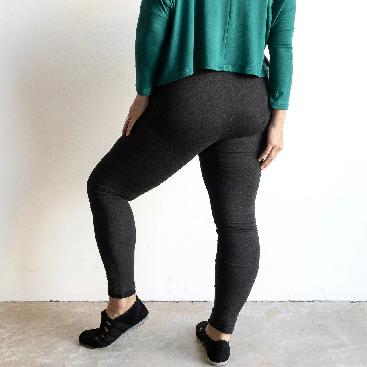 Yoga Legging Tights in Bamboo